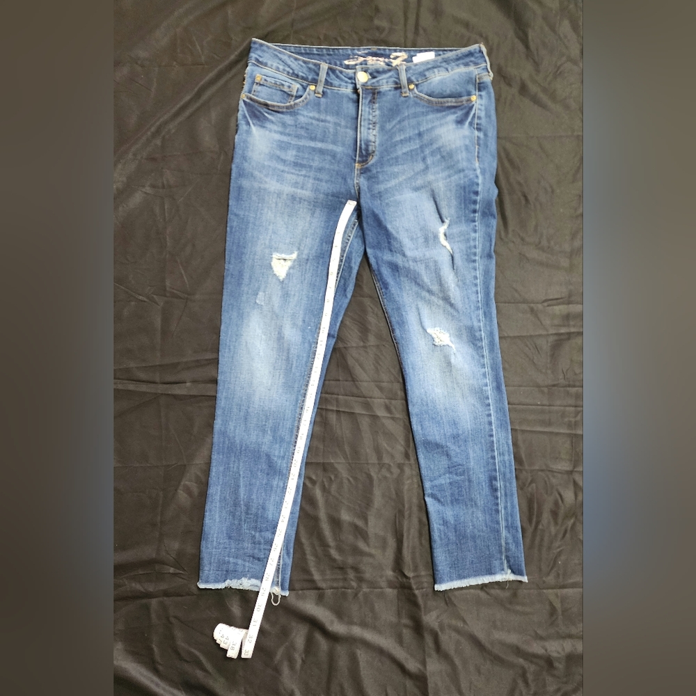 SEVEN 7 WEEKEND JEANS Distressed Size 12 - Picture 6 of 9